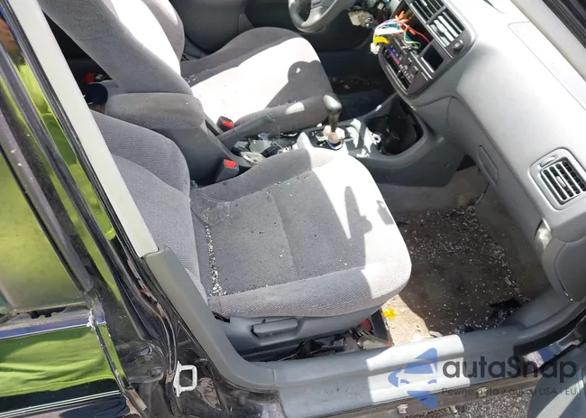 2HGEJ6676WH615913: 42475268