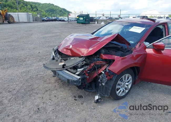 1N4AL3AP7GC216676: 42474337