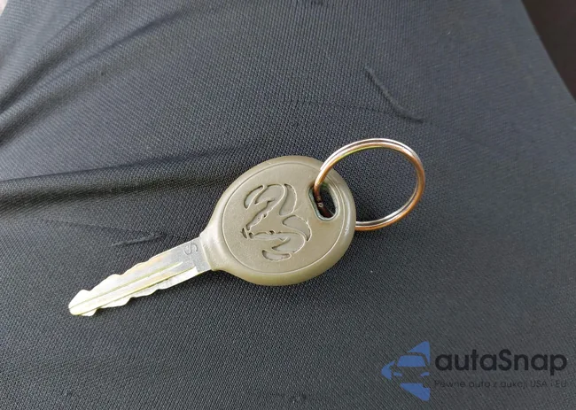 1B3HB28A09D152244: 42474423