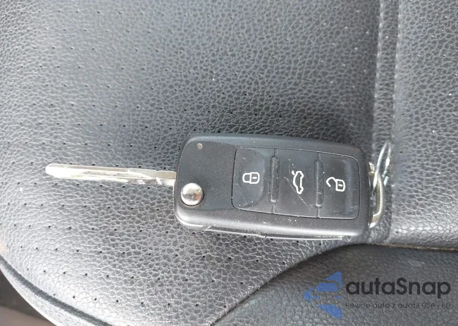 3VWDB7AJ5HM306919: 42476155