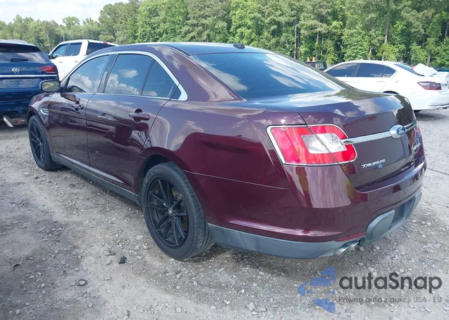 1FAHP2FW8BG140268: 42476178