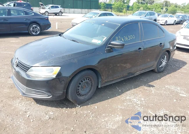 3VW2K7AJ8EM375705: 42476300