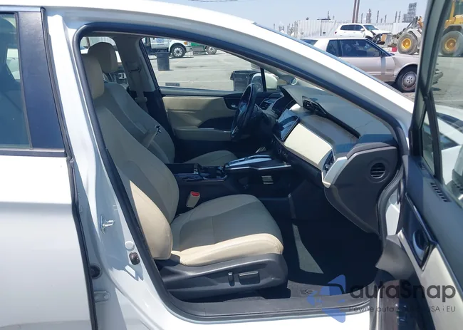 JHMZC5F35JC014679: 42475564