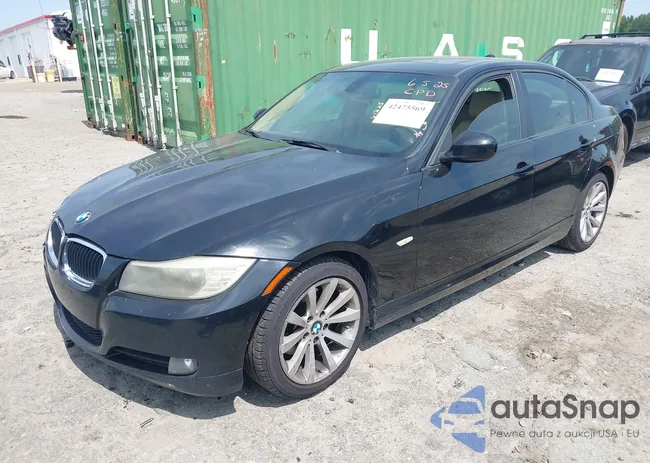 WBAPH7G55BNM56208: 42475569