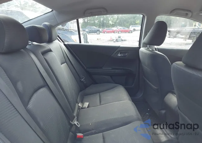 1HGCR2F3XFA245232: 42476736