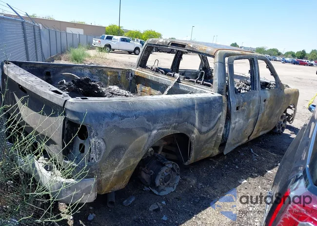 3C6UR5FL2PG538072: 42476781