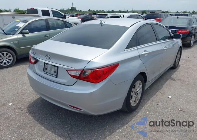 5NPEB4AC6DH508241: 42476805