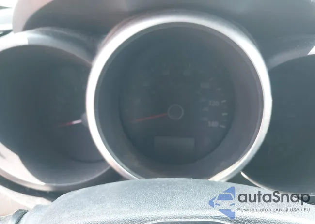 KNDJT2A6XC7426381: 42476883