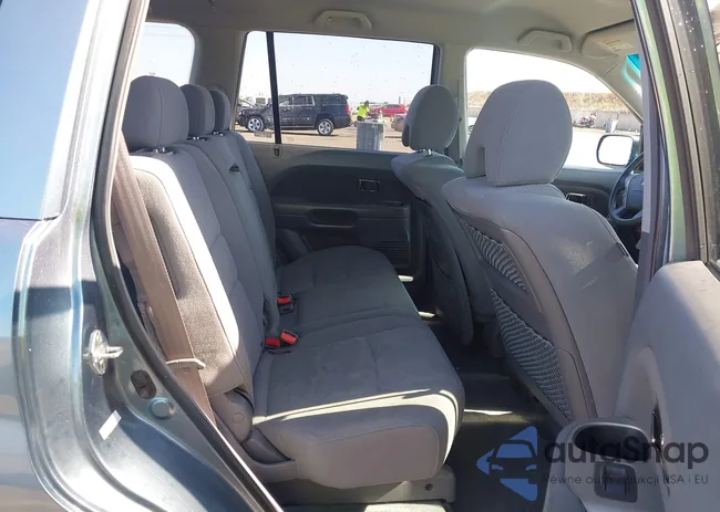 2HKYF18417H529095: 42476953