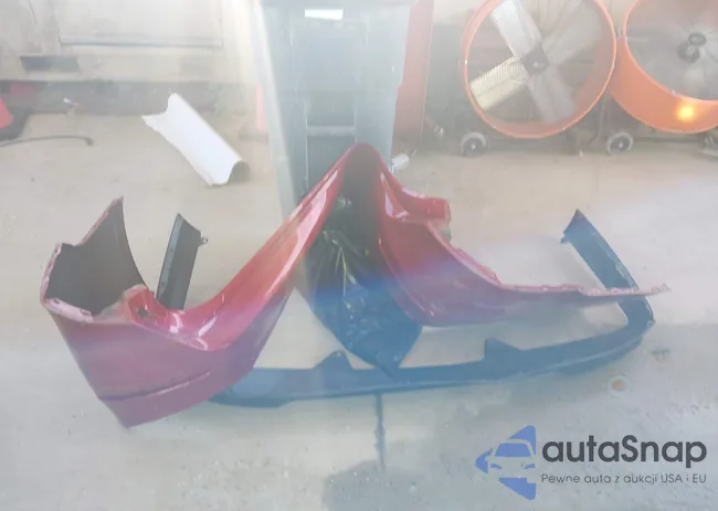 1HGCY1F35RA072818: 42476996