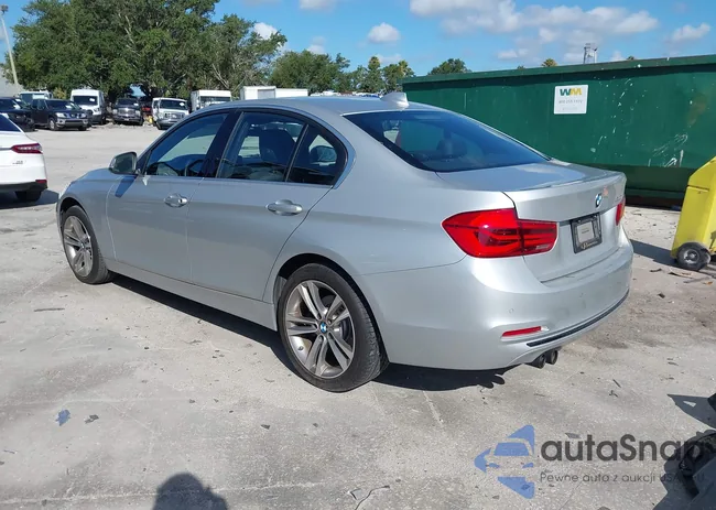 WBA8B9G36HNU53519: 42477096