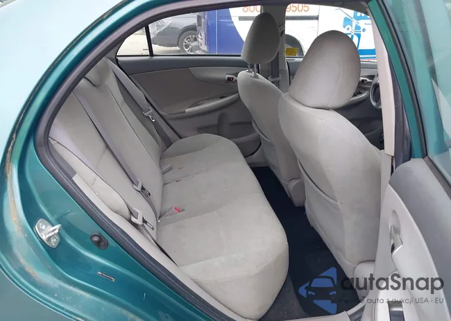 2T1BU4EE8AC309800: 42477176