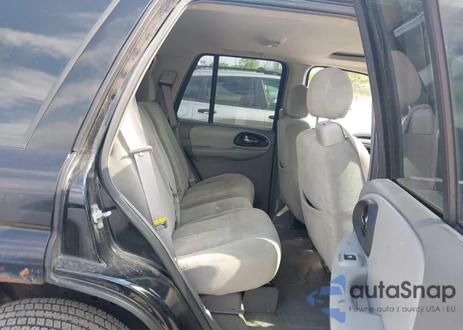 1GNDT13S852315577: 42477220