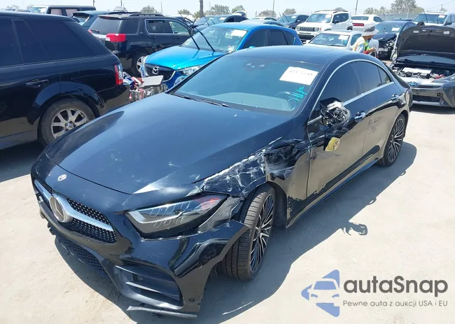 WDD2J5JB4KA037025: 42477235