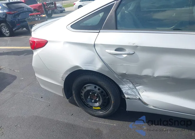 5NPE24AF5GH398636: 42477298