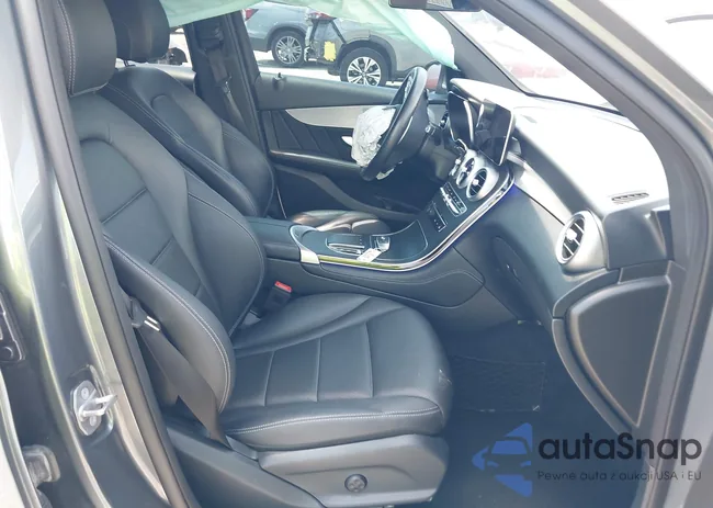 W1N0G8DB8LF780474: 42476376