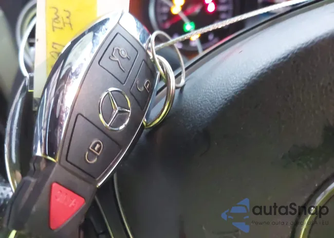 55SWF4KB1GU177049: 42476399