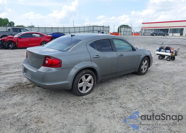 1C3CDZAB0DN648988: 42476427