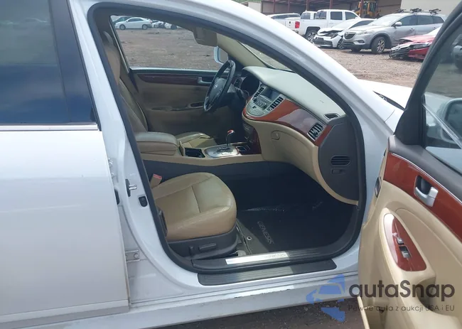 KMHGC4DD9EU259964: 42476659