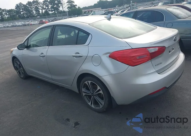 KNAFX4A87E5156626: 42478100