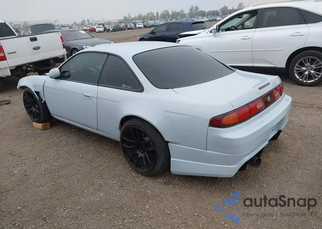 JN1AS44D0SW016480: 42477335