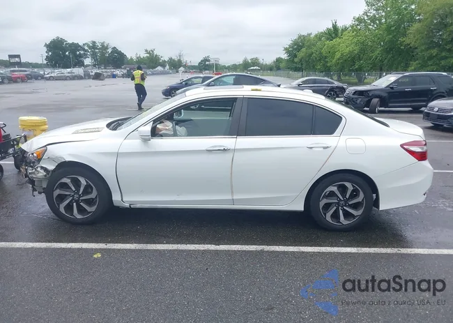 1HGCR2F85GA036400: 42477351