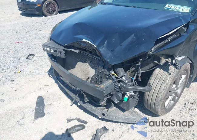 5NPD84LF9JH268843: 42477368