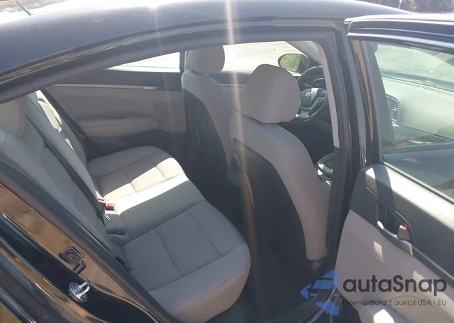 5NPD84LF9JH268843: 42477368