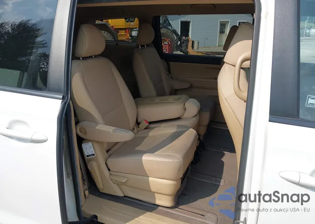 KNDMB5C16G6125279: 42477509