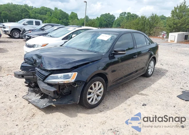 3VWDZ7AJ6BM316944: 42477577