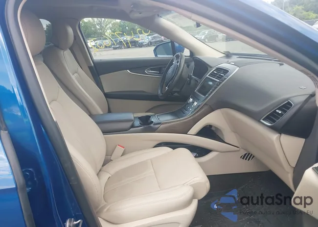 2LMPJ8K95LBL06006: 42477602