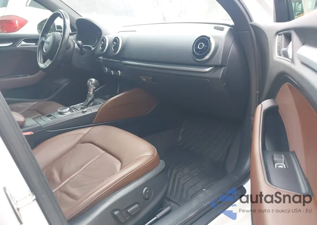 WAUCCGFF5F1068612: 42478838