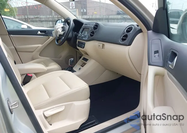 WVGBV7AX7CW604589: 42478977