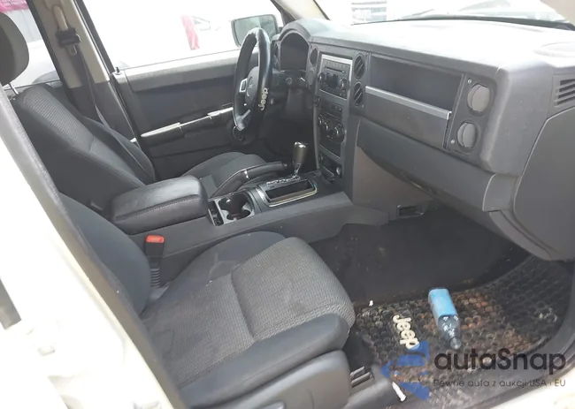 1J4RG4GK7AC127808: 42479312