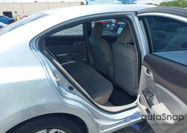 19XFB2F55CE028603: 42479766