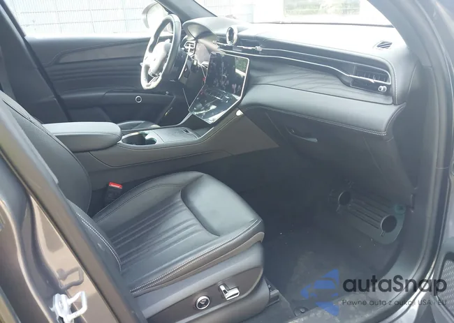 ZN682AVA4P7415942: 42479810