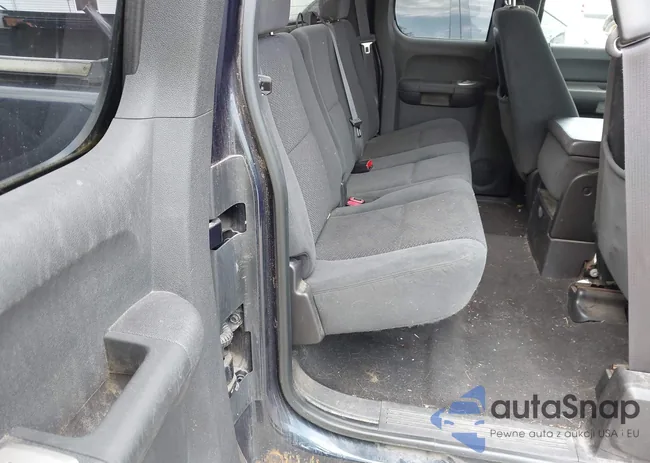 2GCEK19J481115069: 42479826