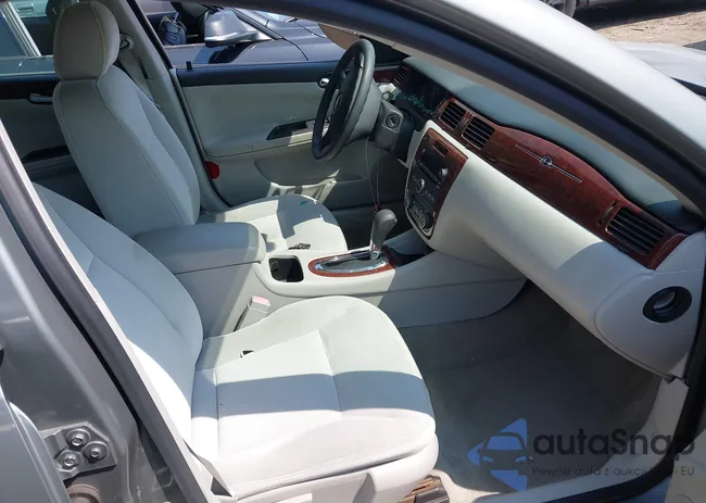 2G1WT58K189152299: 42479832