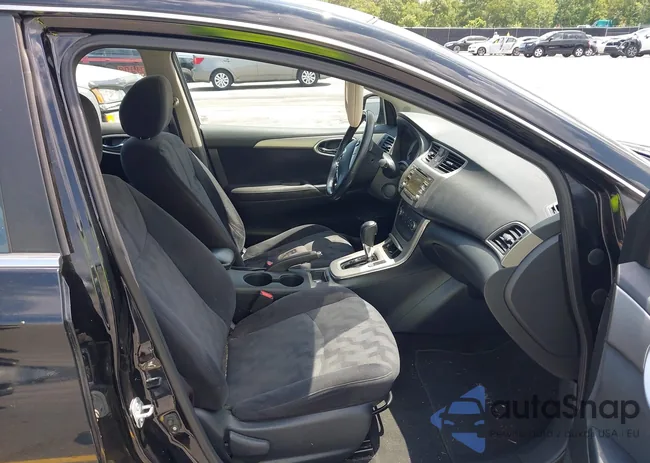 1N4AB7AP1DN906952: 42479867