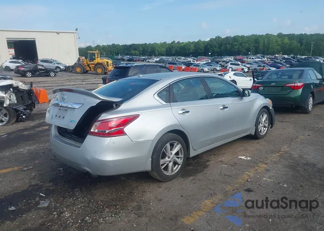 1N4AL3AP1DC277646: 42479896