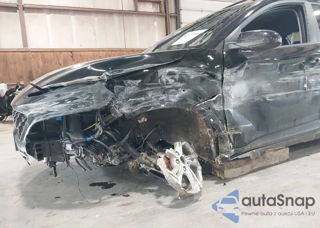 KM8K3CABXPU009594: 42479966