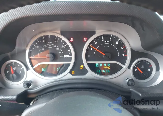 1J4BA3H18AL135645: 42480045