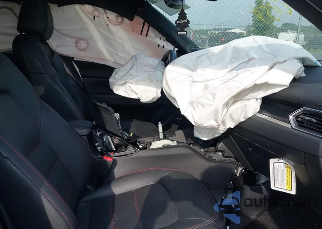 JM3KFBAY5P0106923: 42480154