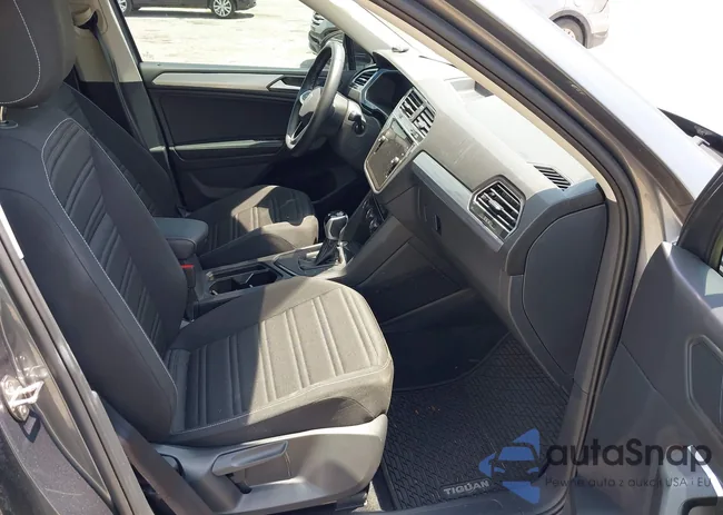 3VVRB7AX3RM196646: 42479326