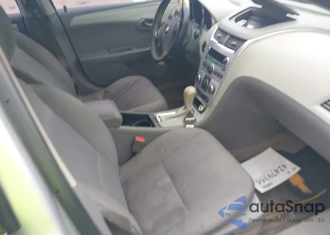 1G1ZB5E19BF330213: 42479355