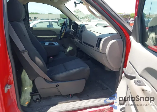 1GCNCPEX8BZ390890: 42479377