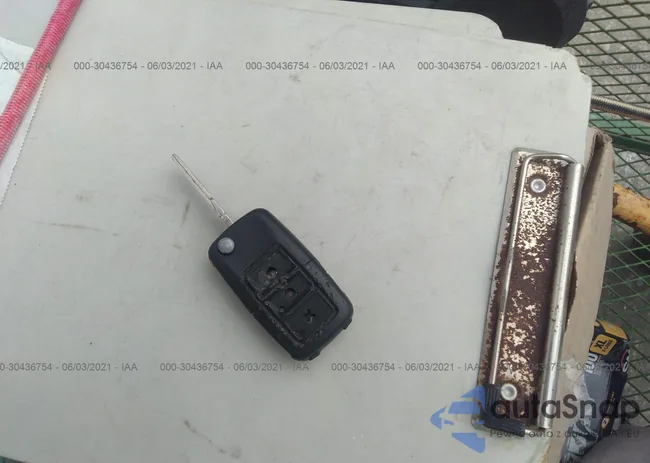 3VWRM71K18M102305: 42479420