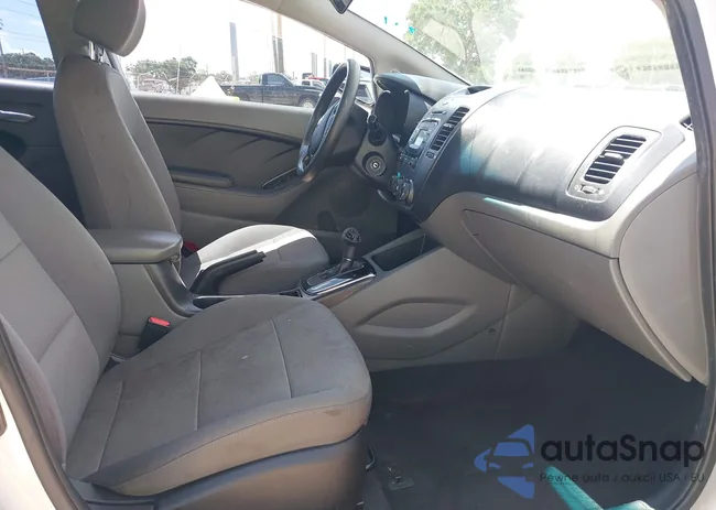 3KPFK4A76HE110335: 42479694