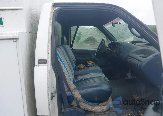 1GBGC24K5SE238160: 42480773