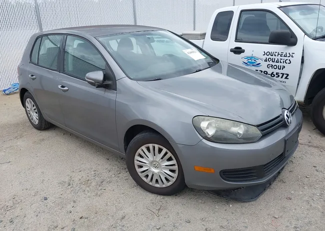 WVWDA9AJ8BW009300: 42480823